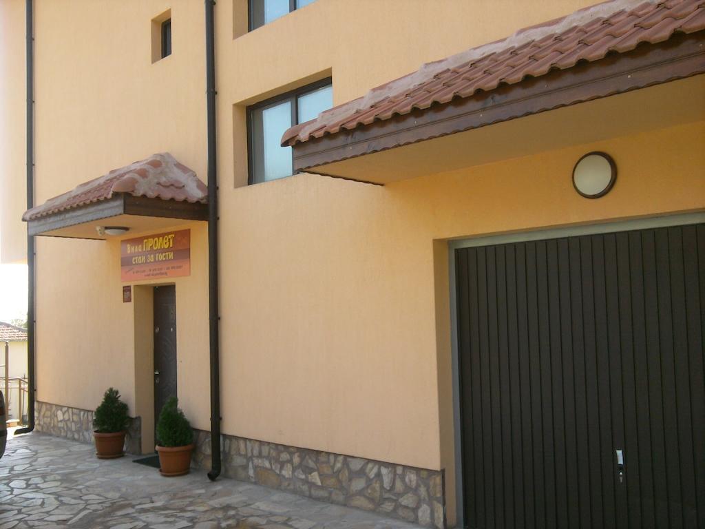 Villa Prolet General-Kantardzhievo Exterior photo