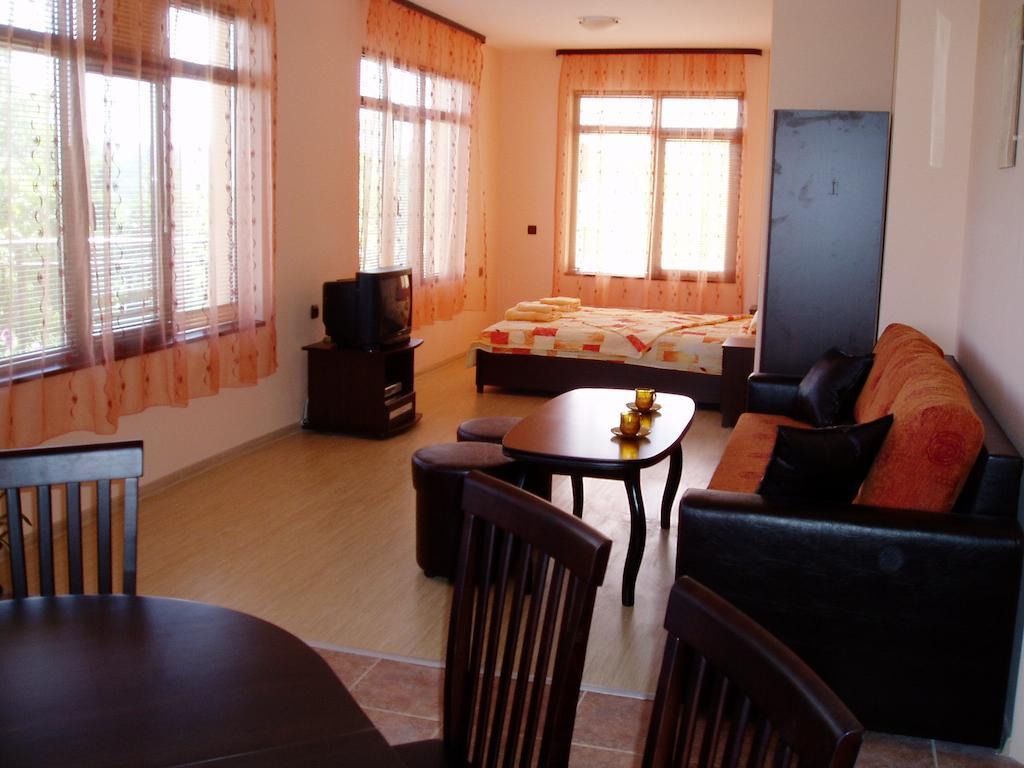 Villa Prolet General-Kantardzhievo Room photo